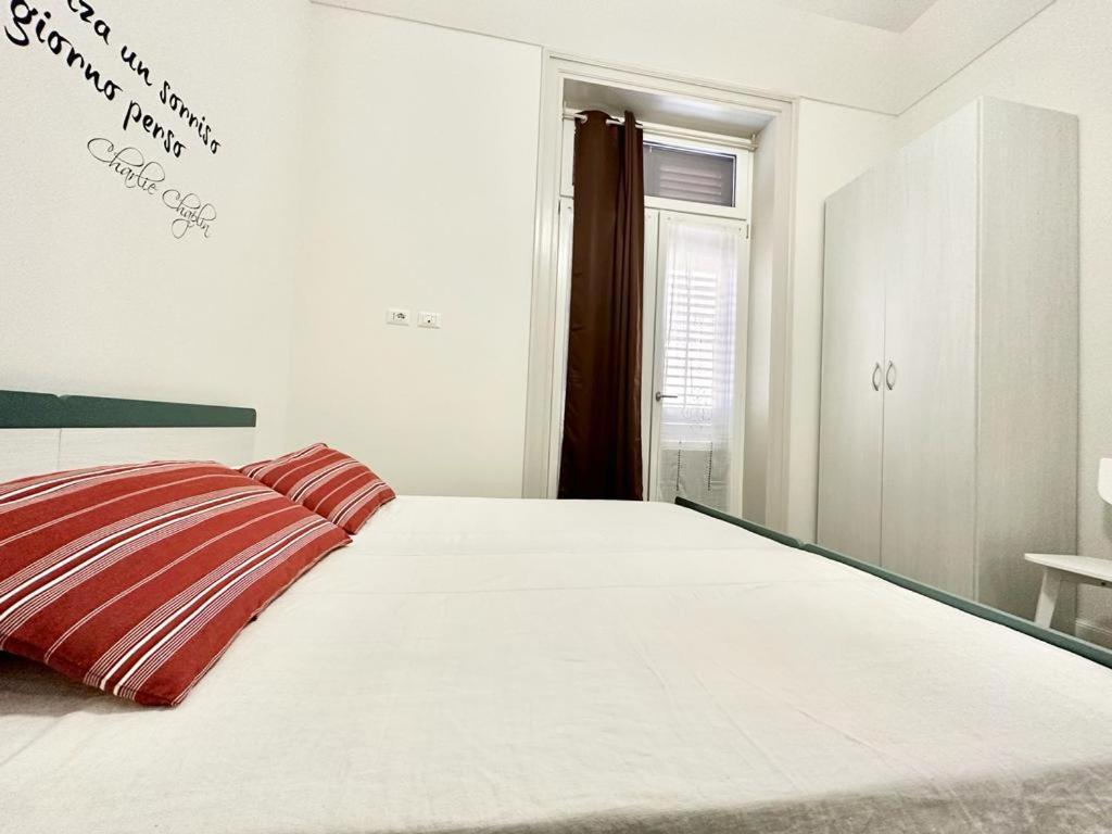 Ferienwohnung Palazzo La Zagara Palermo Exterior foto